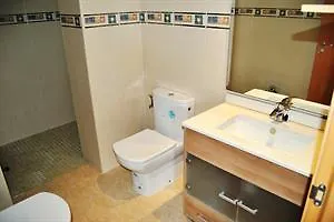 Ar Eton Apts. 5* 滨海略雷特