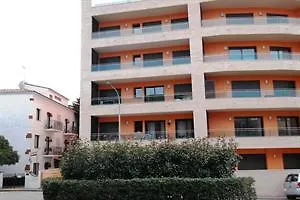 Ar Eton Apts. Lloret de Mar
